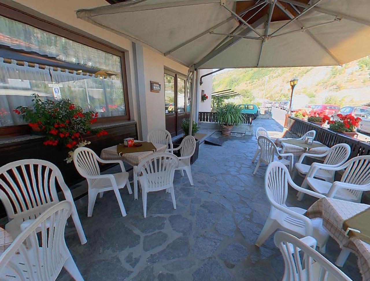 Hotel Valdotain Villeneuve Exterior foto